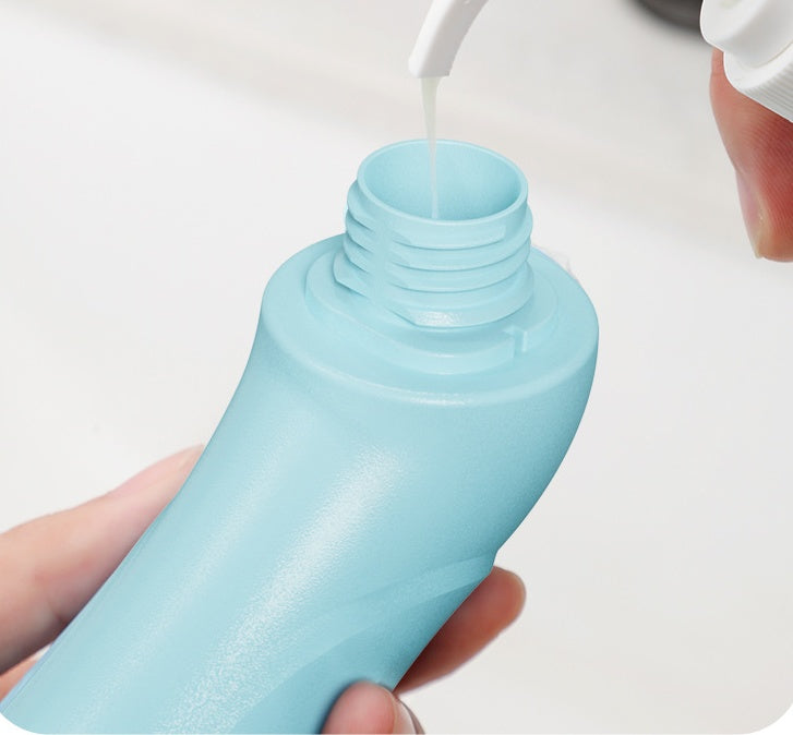 New Hand-held Pet Bath Brush Bath